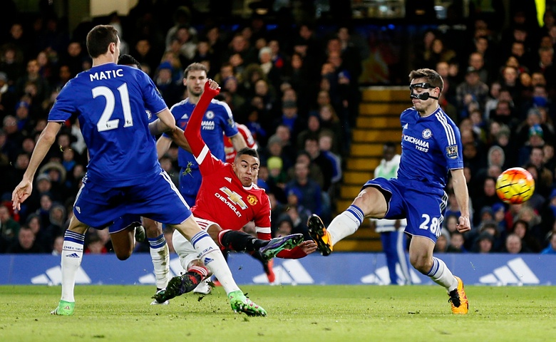 Jesse Lingard scores against Chelsea at Stamford Bridge